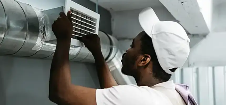 Our Licensed And Insured Cleaners in Cudahy, CA